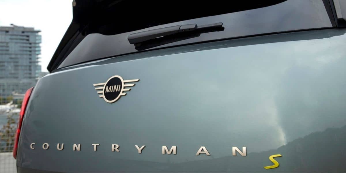 Which MINI Cooper SUV to Choose: Hardtop vs. Countryman